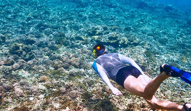 guy snorkeling