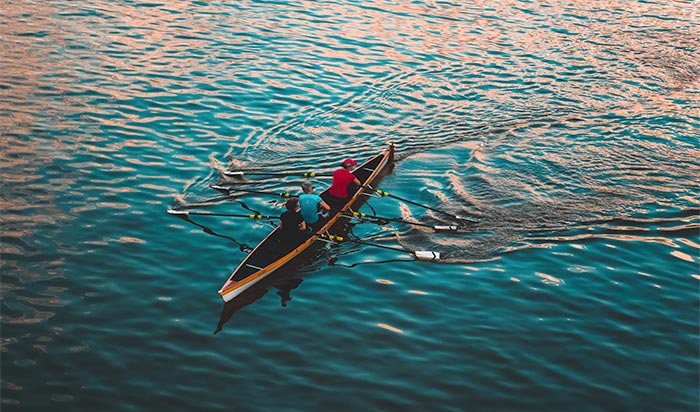 people rowing