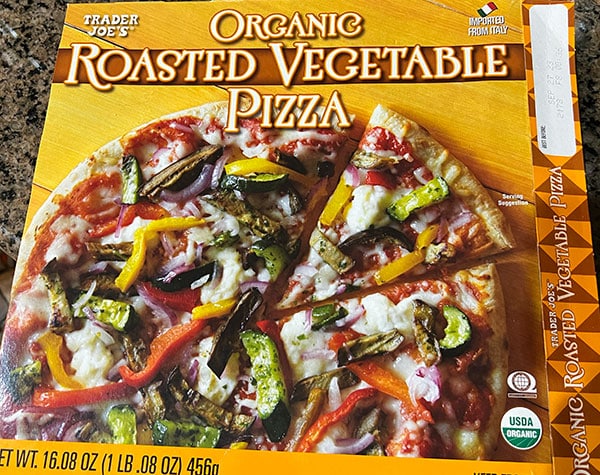 Trader Joes Organic Roasted Vegetable Pizza box front