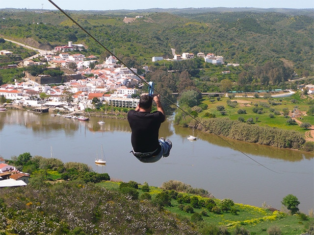 la tirolina zipline