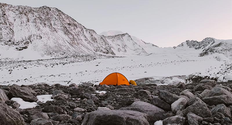 tent in snow